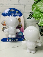 ĐÈN NGỦ TỰ ĐỘNG SÂNG TẮT PHI HÀNH GIA (2)