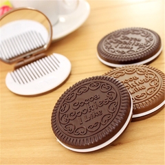 Bộ Gương Lược Hình Bánh Oreo Hot Trend (1)