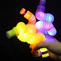 Ống Nhựa Lò Xo Cõ Giãn Có Led Cho Bé (1)