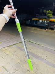CÂY GẠT NƯỚC LAU KÍNH CÁN DÀI ĐẦU BẺ GÓC ĐƯỢC (2)