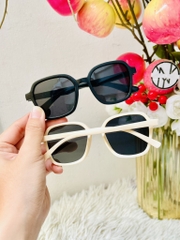 KÍNH NGỐ BẦU NHIỀU MÀU CHO BÉ (2)