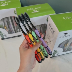 BÀN CHẢI ĐÁNH RĂNG THAN TRE Hộp 30 Cây zá 2,5K