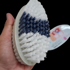 BÀN CHẢI VỆ SINH OVAL MẪU RĂNG CỬA (1)