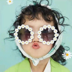 Mắt Kính Hoa Cúc Cho Bé Nhiều Màu (2)