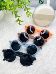 MÂT KÍNH V TRÒN KÈM HỘP ĐỰNG (2)