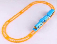 Trò Chơi Đường Ray Xe Lửa Dùng Pin Cho Bé (2)