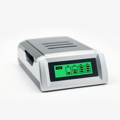BỘ SẠC PIN TIỂU TỰ ĐỘNG NGẮT 4 NGĂN CÓ LCD HIỂN THỊ % PIN (14)