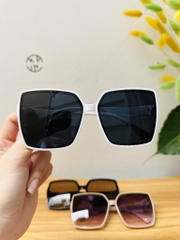 Mắt Kính Thời Trang Vuông Nam Nữ (3)