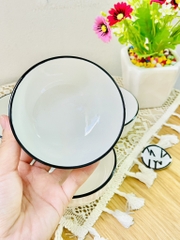 CHÉN ĐỰNG NƯỚC CHẤM BẰNG SỨ VIỀN ĐEN (1)