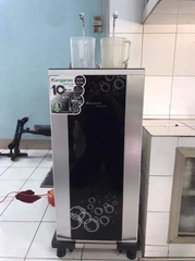 Kệ Để Chân Máy Lọc Nước Nóng Lạnh (6)