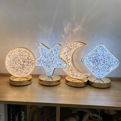 Đèn Pha Lê Trang Trí Decor Hình Ngồi Sao (12)