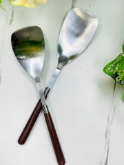 XẺNG XÚC ĐỒ CHIÊN CÓ CÁN SANG TRỌNG (1)