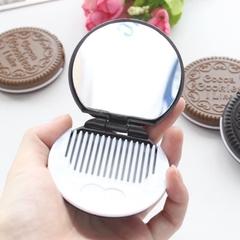 Bộ Gương Lược Hình Bánh Oreo Hot Trend (1)
