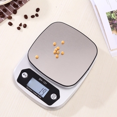 Cân điện tử tiểu ly màu bạc và đen 20x15cm (9)