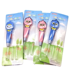 Dụng cụ lấy ráy tai có đèn hình thú đáng yêu (2)