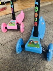 Xe Trượt Scooter Cho Bé Có Led Bánh Xe (9)