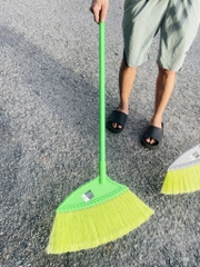 CHỔI NHỰA LỚN VY LONG ĐẦU MỊN (3)