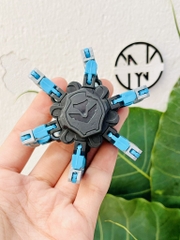 Con quay robot biến hình sáng tạo cho bé (1)