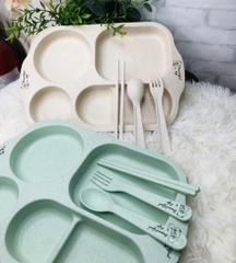 KHAY ĂN DẶM KÈM MUỖNG NĨA ĐŨA NHỰA BỘT LÚA MẠCH AN TOÀN CHO BÉ (3)