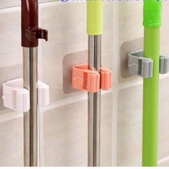 Kẹp treo dụng cụ vệ sinh và chổi lau nhà, kẹp treo đồ gia dụng dán tường đa năng (1)