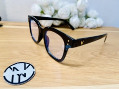 KÍNH VUÔNG 2 CHẤM TAG V  (3)