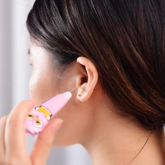 Dụng cụ lấy ráy tai có đèn hình thú đáng yêu (2)