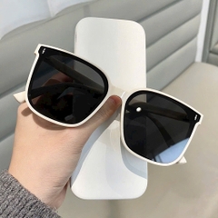 KÍNH RÂM MÁT GẠCH DỌC NHIỀU MÀU (3)