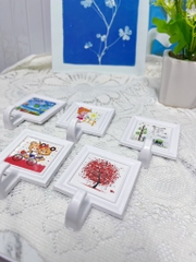 MÓC DÁN TƯỜNG CÓ ĐINH, BỌC ĐỰNG 1CÁI LỚN (k.ckhau)