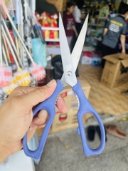 KÉO CẮT NHIỀU MÀU CÓ LỖ KẸP CÀNG CUA (1)