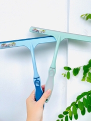 CÂY GẠT NƯỚC GẠT KÍNH MẪU NGẮN CẦM TAY 1688 (2)