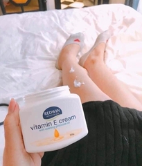 KEM DƯỠNG THỂ VITAMIN E ÚC XỊN (15)