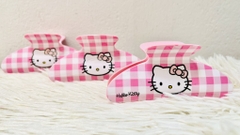 KẸP NGOẶM TÓC KITTY HỒNG LỚN (2)