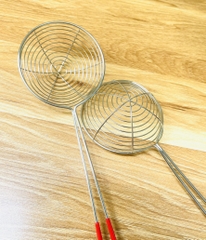 VỢT VỚT TRÂN CHÂU SIZE TRUNG (1)