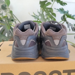 Ký gửi - Adidas Yeezy Boost 700 V2 | EG6860