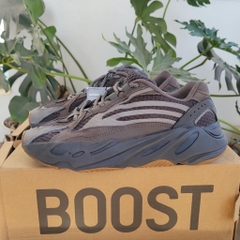 Ký gửi - Adidas Yeezy Boost 700 V2 | EG6860