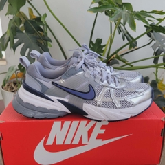 Kí gửi - Nike V2K | HJ4497-002