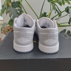 kí gửi- Giày Nike Wmns Air Jordan 1 Low 'White Wolf Grey' DC0774-105