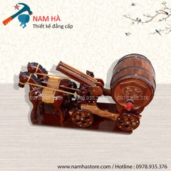 Ngựa kéo thùng rượu vang