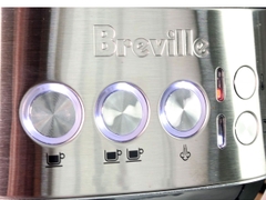 Máy pha cà phê Breville BES500BSS