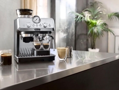 Máy pha cà phê Delonghi EC9155.MB