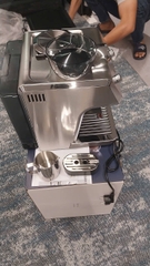 Máy pha cà phê Delonghi EC9255.M