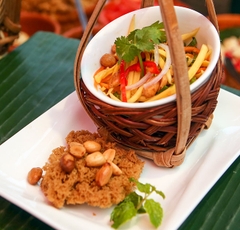 Buffet Tối Thứ 7, Chủ Nhật Tôm Hùm & Hải Sản Cao Cấp