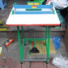 Máy dập túi bóng,máy hàn miệng túi Tân Thanh M2-400