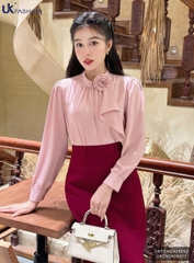 SƠ MI NHÚN CỔ TRÒN HOA NGỰC THỜI TRANG, THANH LỊCH, TRẺ TRUNG UKFSM2408012