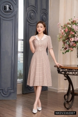 Đầm Kẻ Đai Bọc Phối Nữ Tính NKDV2302007