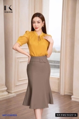 Sơ Mi Tơ Cổ Tàu Xếp Nữ Tính NKSM2302014