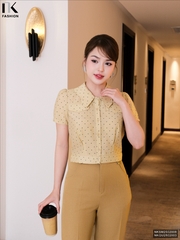 Sơ mi chấm bi cổ kiểu bo gấu xinh xắn, nhẹ nhàng, dễ phối đồ NKSM2502008