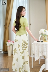 Áo thun nhún eo cổ V, trẻ trung, dễ mặc NKAT2504006