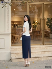 Sơ mi cổ đức V mí lá xếp eo UKSM2606015 ( Áo rời không kèm QU/CV/PK )