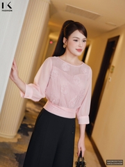 Sơ mi ren hoa hồng phối đẹp lạ, hợp thu NKSM2507020